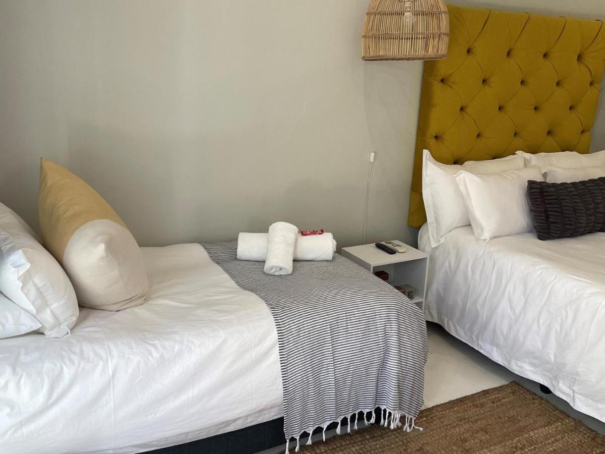 La Belle Guest House Bloemfontein Pokój zdjęcie